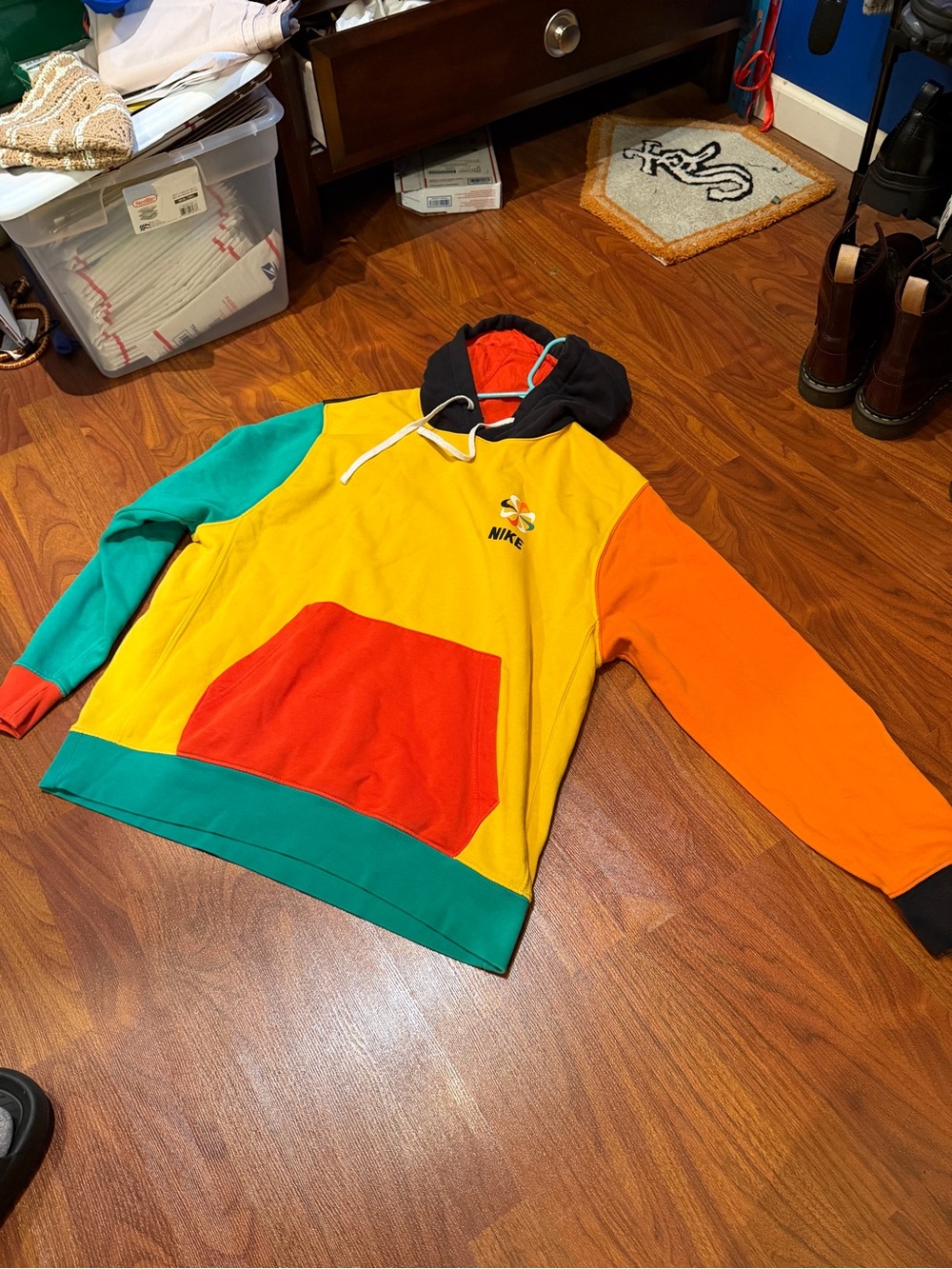 Nike Colorblock Pullover Hoodie Men’s Large